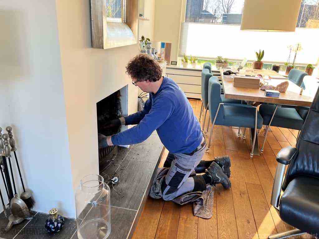 Schouwveger Zeist kleed schoorsteenreiniger Schouwveger Zeist kleed schoorsteenreiniger